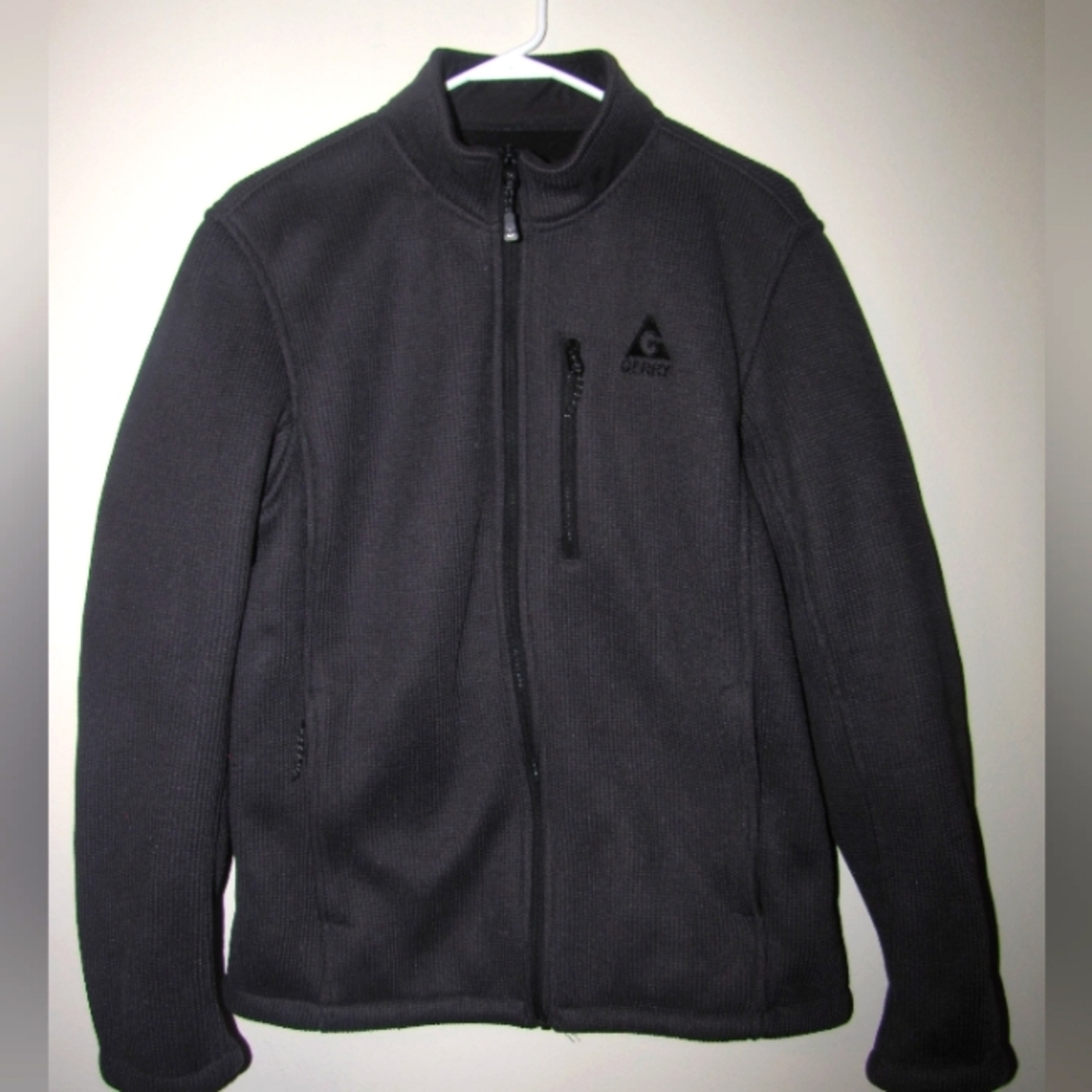 Gerry Jacket *LIKE NEW* Size Medium